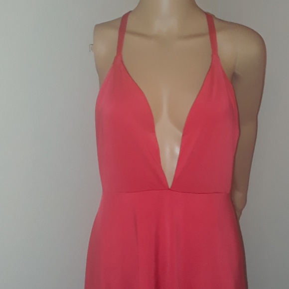 NBD the XNAVEN twins Backless Plunge Dress - Picture 2 of 5